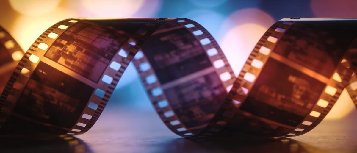 Suno AI Review 2026: Complete Guide to the Ultimate AI Music Generator